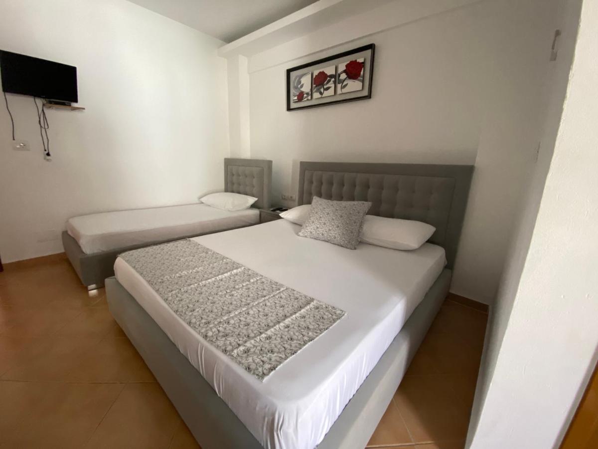 Eraldo Brahimi Apartaments Ksamil Exterior foto